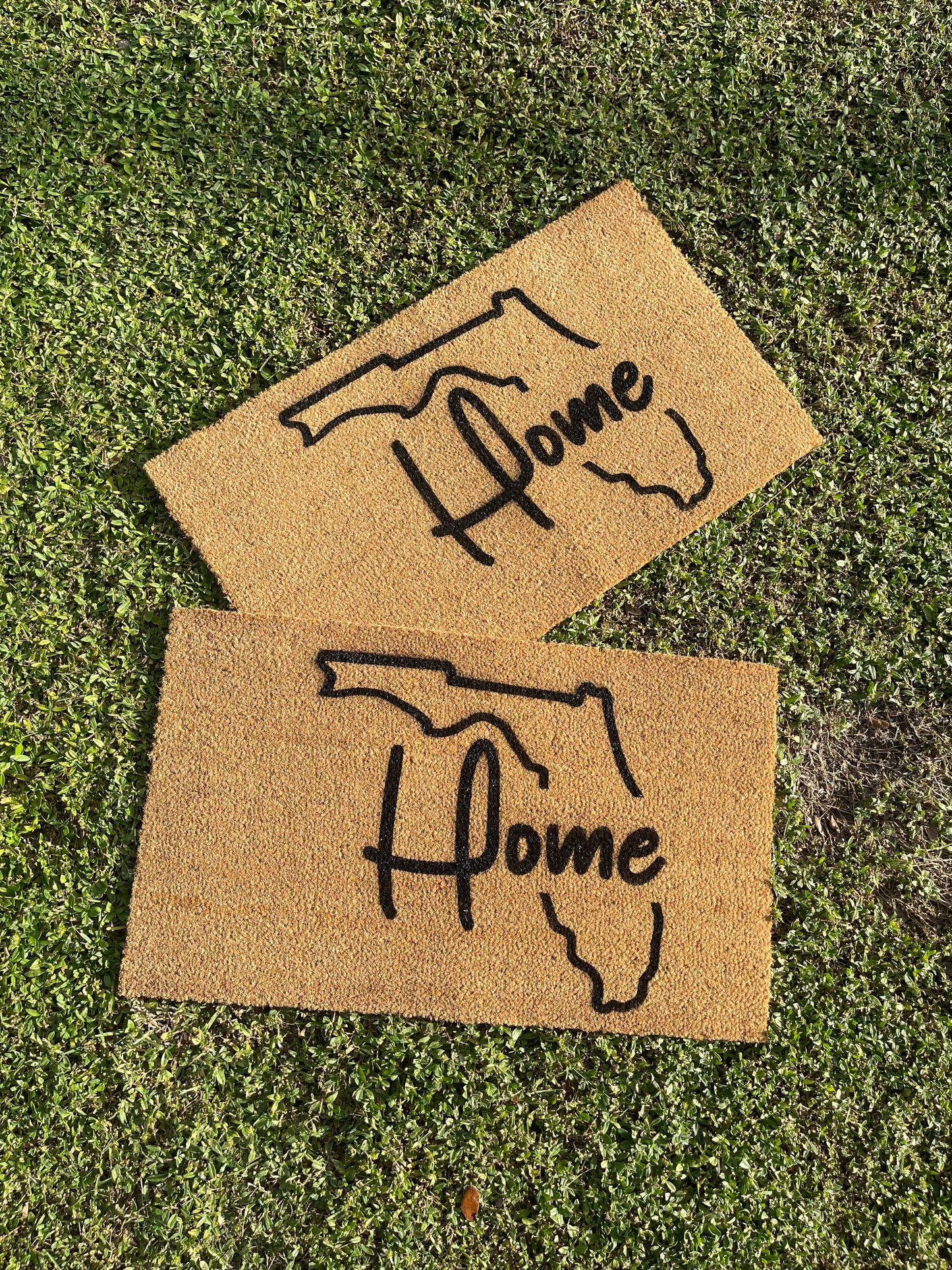 Home With FL Outline Welcome Mat